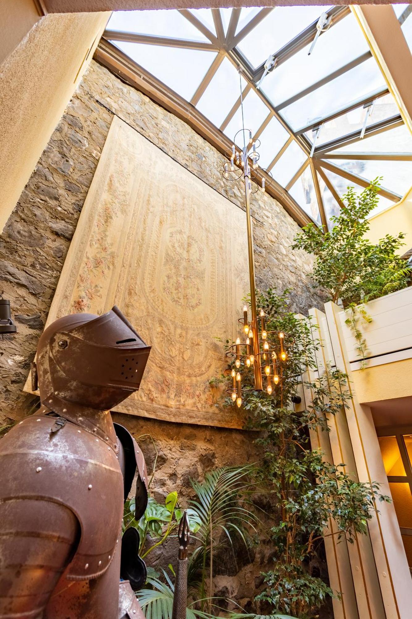 Hotel Burghotel Staufenberg
